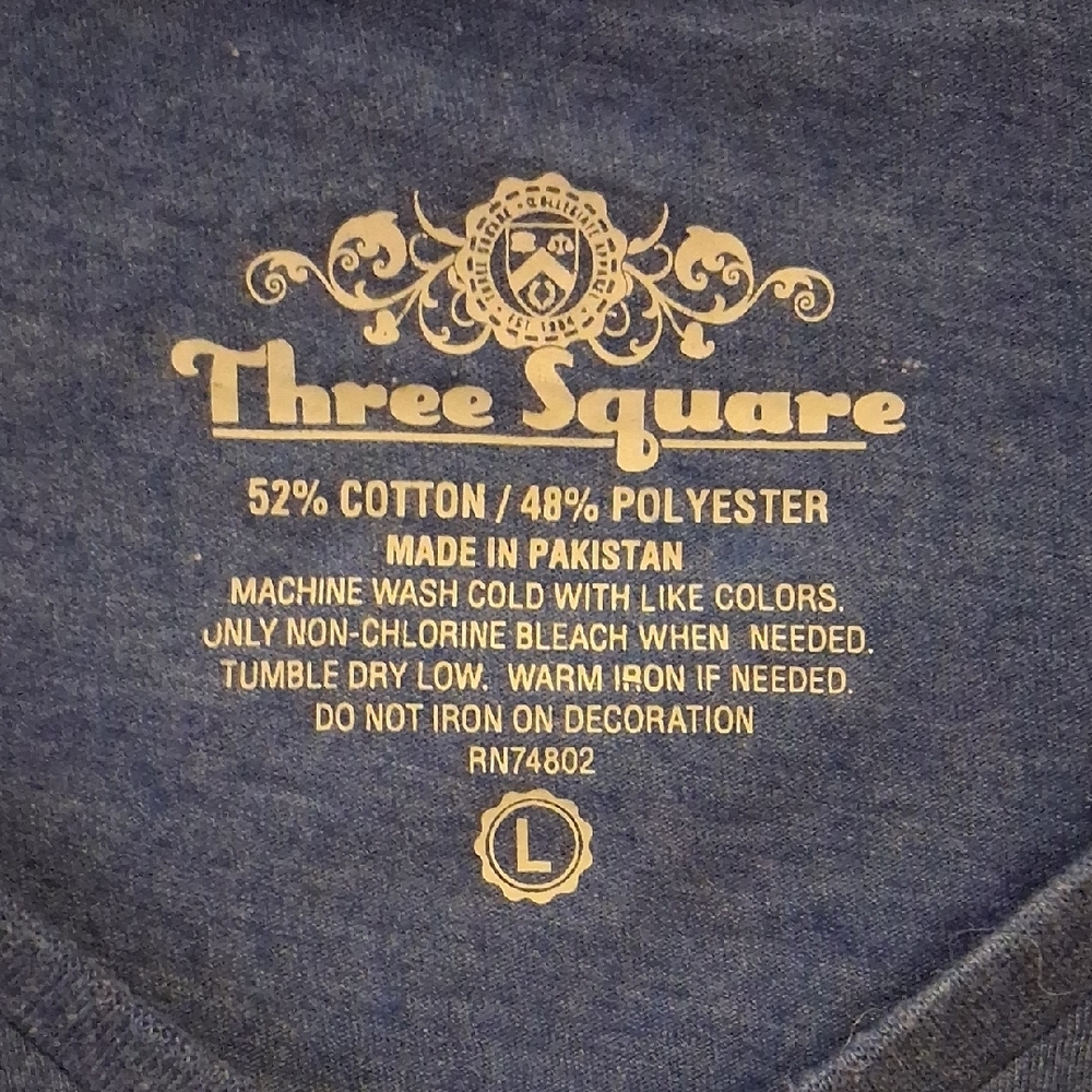 Three Hearts Blue Florida Gators V-Neck Women’s Top - Picture 3 of 3